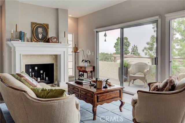 79 Aspen Way, Rolling Hills Estates, California 90274, 2 Bedrooms Bedrooms, ,2 BathroomsBathrooms,Residential,Sold,Aspen,SB18216474