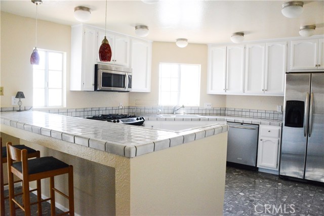 1811 Pullman Lane, Redondo Beach, California 90278, 4 Bedrooms Bedrooms, ,3 BathroomsBathrooms,Residential,Sold,Pullman,SB17154778