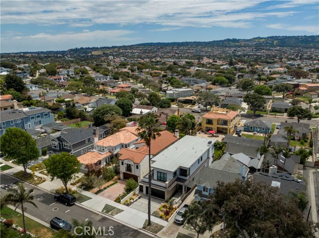 626 Avenue C, Redondo Beach, California 90277, 5 Bedrooms Bedrooms, ,2 BathroomsBathrooms,Residential,Sold,Avenue C,SB19145988