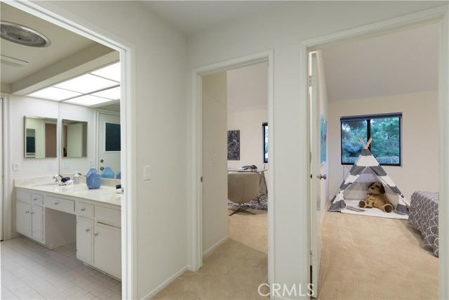 2842 Via Victoria, Palos Verdes Estates, California 90274, 5 Bedrooms Bedrooms, ,4 BathroomsBathrooms,Residential,Sold,Via Victoria,PV18057368