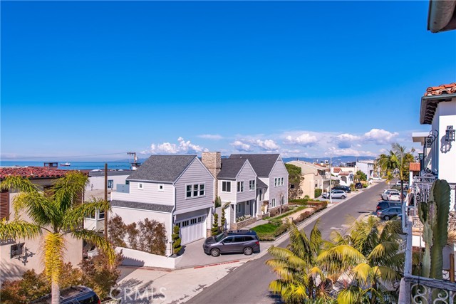 3104 Alma Avenue, Manhattan Beach, California 90266, 3 Bedrooms Bedrooms, ,4 BathroomsBathrooms,Residential,Sold,Alma,SB21051698