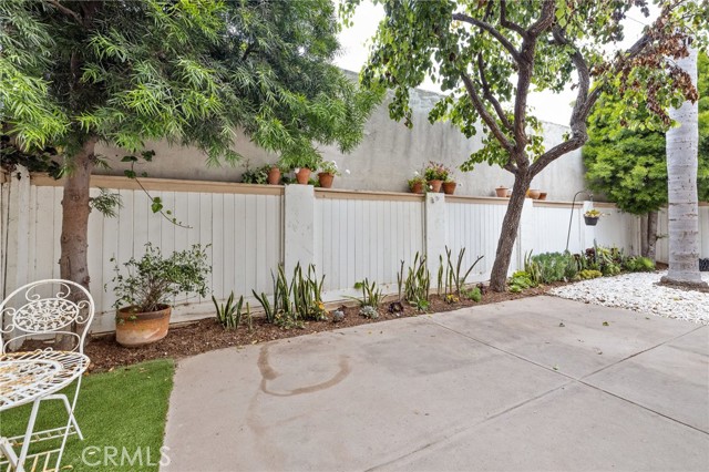 2503 Rindge Lane, Redondo Beach, California 90278, 4 Bedrooms Bedrooms, ,2 BathroomsBathrooms,Residential,Sold,Rindge,SB21099186