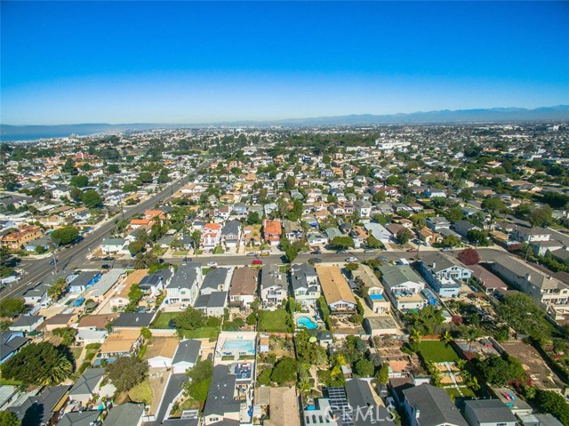 1034 Palos Verdes Boulevard, Redondo Beach, California 90277, 4 Bedrooms Bedrooms, ,3 BathroomsBathrooms,Residential,Sold,Palos Verdes,AR19008088