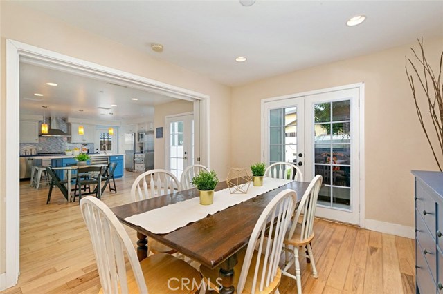 825 Anita Street, Redondo Beach, California 90278, 4 Bedrooms Bedrooms, ,3 BathroomsBathrooms,Residential,Sold,Anita,SB19217059