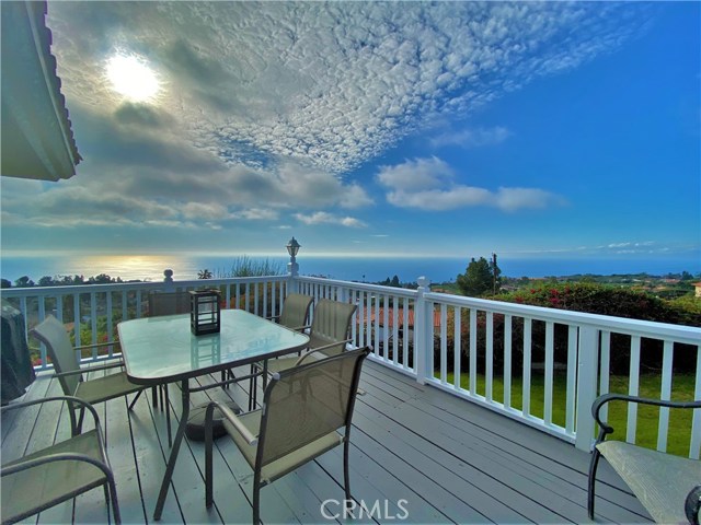 28011 Lobrook Drive, Rancho Palos Verdes, California 90275, 4 Bedrooms Bedrooms, ,3 BathroomsBathrooms,Residential,Sold,Lobrook,SB20033407