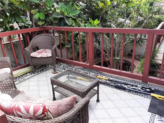 1038 5th Street, Hermosa Beach, California 90254, 3 Bedrooms Bedrooms, ,2 BathroomsBathrooms,Residential,Sold,5th,SB19172590
