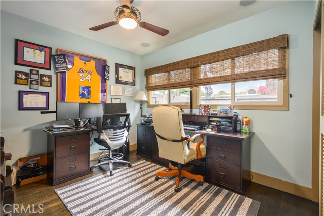 1829 Poinsettia Avenue, Manhattan Beach, California 90266, 3 Bedrooms Bedrooms, ,2 BathroomsBathrooms,Residential,Sold,Poinsettia,SB20054439