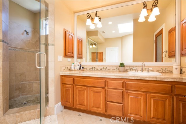 2217 Ruhland Avenue, Redondo Beach, California 90278, 4 Bedrooms Bedrooms, ,3 BathroomsBathrooms,Residential,Sold,Ruhland,SB17139608