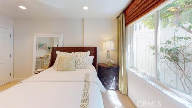 1818 Manhattan Avenue, Hermosa Beach, California 90254, 4 Bedrooms Bedrooms, ,2 BathroomsBathrooms,Residential,Sold,Manhattan,SB20111393