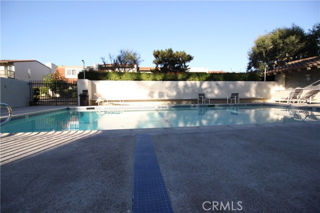 2 Sycamore Lane, Rolling Hills Estates, California 90274, 3 Bedrooms Bedrooms, ,3 BathroomsBathrooms,Residential,Sold,Sycamore,OC20204563
