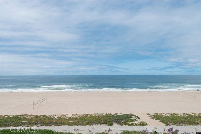 3420 The Strand, Manhattan Beach, California 90266, 5 Bedrooms Bedrooms, ,5 BathroomsBathrooms,Residential,Sold,The Strand,SB17096737