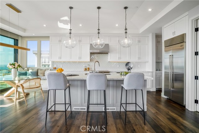 301 20th Street, Manhattan Beach, California 90266, 4 Bedrooms Bedrooms, ,5 BathroomsBathrooms,Residential,Sold,20th,SB19211056