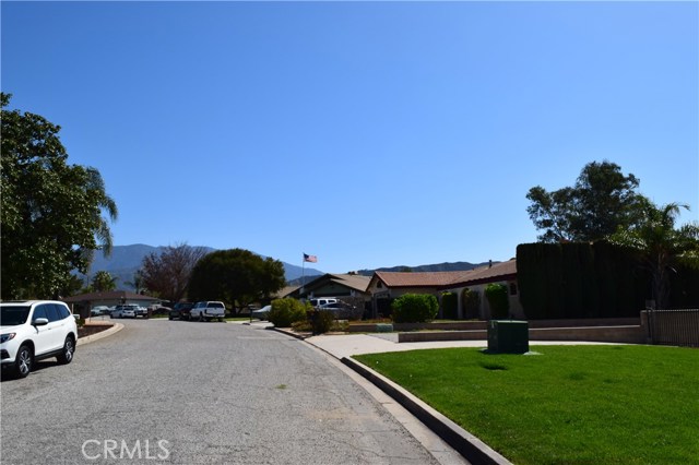 Mountain Views to be Enjoyed from Front Porch & Yard