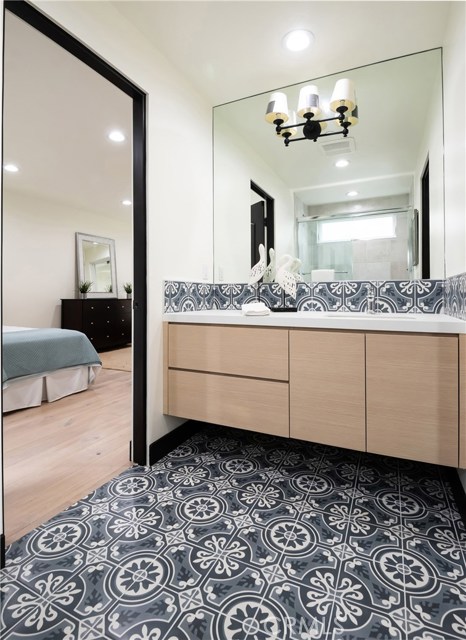 Jack and Jill bathroom on 2nd floor