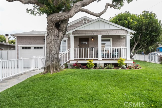 1600 Clark Lane, Redondo Beach, California 90278, 2 Bedrooms Bedrooms, ,1 BathroomBathrooms,Residential,Sold,Clark,SB20145473