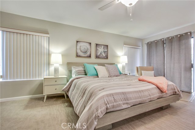 700 Esplanade, Redondo Beach, California 90277, 3 Bedrooms Bedrooms, ,2 BathroomsBathrooms,Residential,Sold,Esplanade,SB18014661