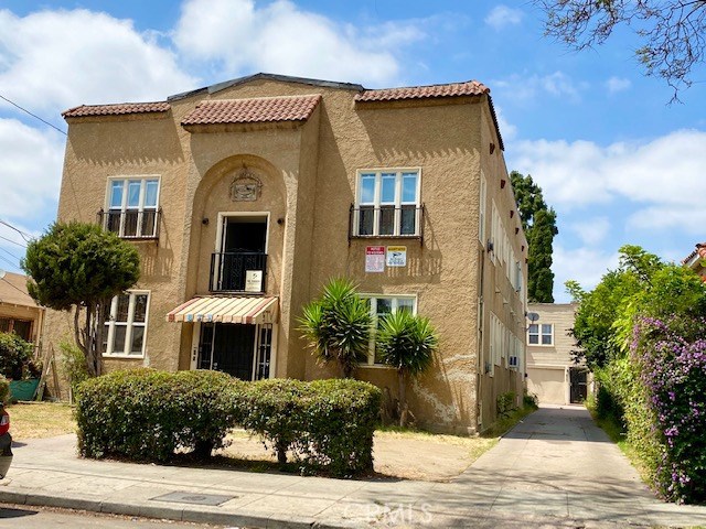  Income Home for Sale in Los Angeles, California
