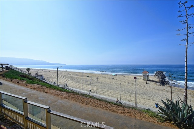 625 Esplanade, Redondo Beach, California 90277, 1 Bedroom Bedrooms, ,1 BathroomBathrooms,Residential,Sold,Esplanade,SB19239624