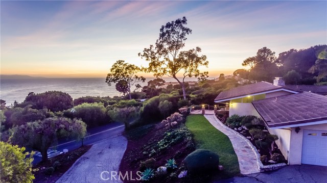 3 Cinnamon Lane, Rancho Palos Verdes, California 90275, 4 Bedrooms Bedrooms, ,3 BathroomsBathrooms,Residential,Sold,Cinnamon,PV18009862