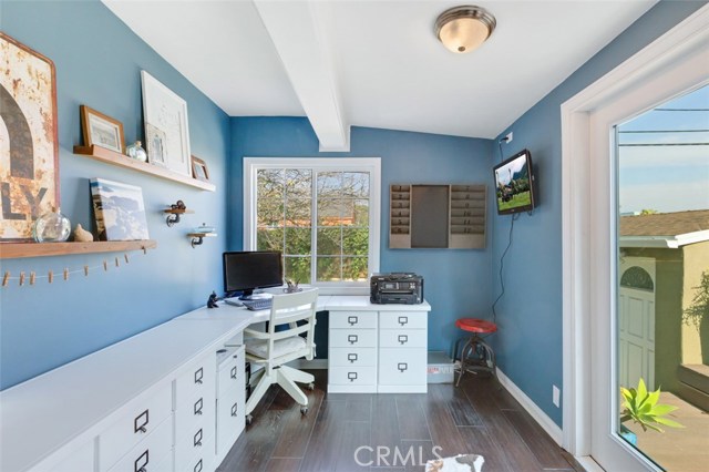 3 Bed Home for Sale in Studio City, California