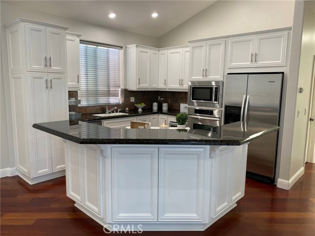 2318 Vanderbilt Lane, Redondo Beach, California 90278, 4 Bedrooms Bedrooms, ,2 BathroomsBathrooms,Residential,Sold,Vanderbilt,SB20150244