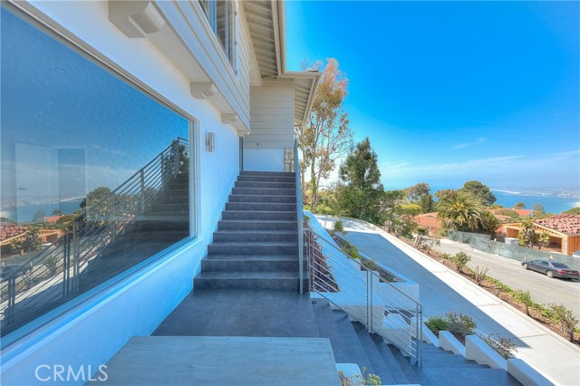 921 Via Del Monte, Palos Verdes Estates, California 90274, 4 Bedrooms Bedrooms, ,4 BathroomsBathrooms,Residential,Sold,Via Del Monte,CV21018199