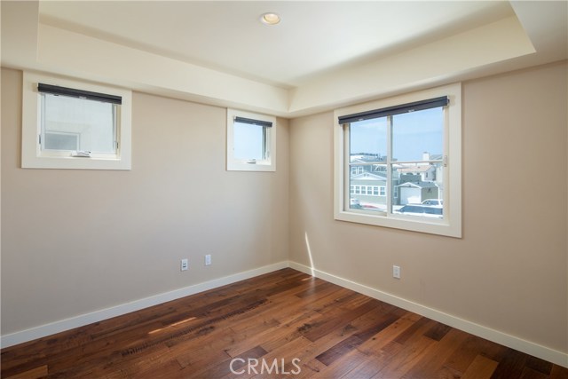 646 Hermosa Avenue, Hermosa Beach, California 90254, 3 Bedrooms Bedrooms, ,2 BathroomsBathrooms,Residential,Sold,Hermosa,SB18146265