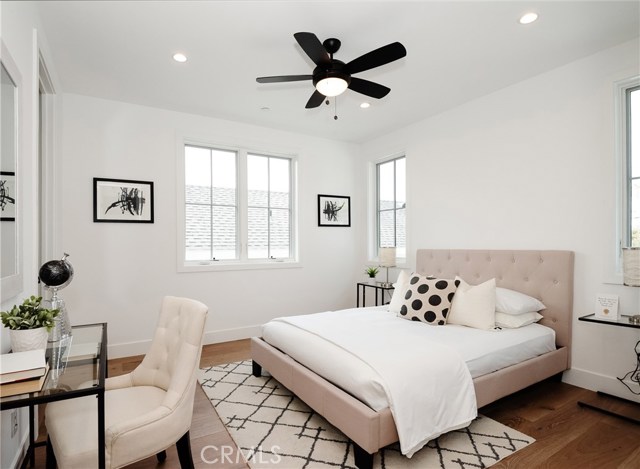 617 31st Street, Manhattan Beach, California 90266, 7 Bedrooms Bedrooms, ,2 BathroomsBathrooms,Residential,Sold,31st,SB20084953