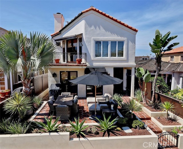 409 4th, Manhattan Beach, California 90266, 3 Bedrooms Bedrooms, ,2 BathroomsBathrooms,Residential,Sold,4th,SB19005868