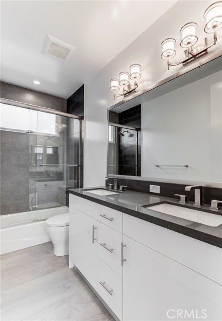 2227 Dufour Avenue, Redondo Beach, California 90278, 4 Bedrooms Bedrooms, ,3 BathroomsBathrooms,Residential,Sold,Dufour,PV18035813