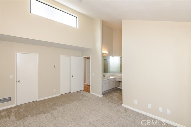 Another view of the master bedroom! Another view of the master bedroom!