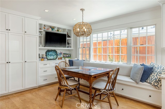 51 Dapplegray Lane, Rolling Hills Estates, California 90274, 5 Bedrooms Bedrooms, ,3 BathroomsBathrooms,Residential,Sold,Dapplegray,SB21097792