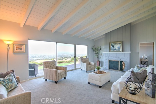 2305 Via Acalones, Palos Verdes Estates, California 90274, 3 Bedrooms Bedrooms, ,2 BathroomsBathrooms,Residential,Sold,Via Acalones,SB19041720