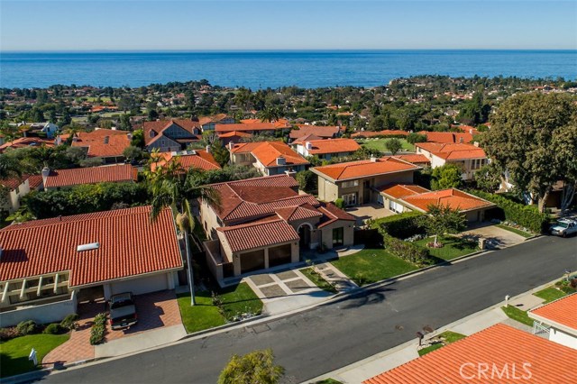 2613 Via Valdes, Palos Verdes Estates, California 90274, 5 Bedrooms Bedrooms, ,4 BathroomsBathrooms,Residential,Sold,Via Valdes,PV17251145