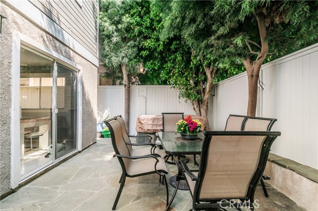 2416 Nelson Avenue, Redondo Beach, California 90278, 4 Bedrooms Bedrooms, ,2 BathroomsBathrooms,Residential,Sold,Nelson,SB20179840