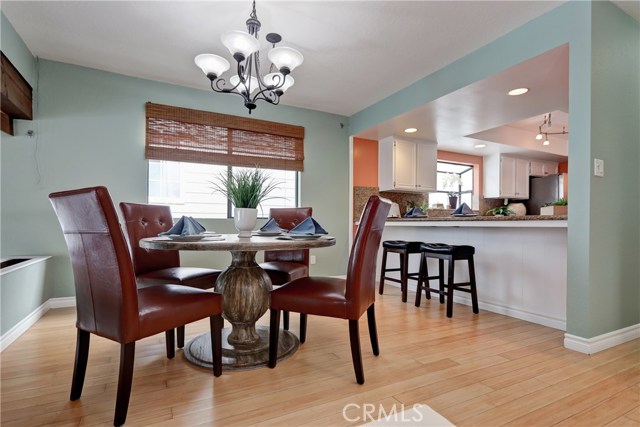 1709 Stanford Avenue, Redondo Beach, California 90278, 3 Bedrooms Bedrooms, ,2 BathroomsBathrooms,Residential,Sold,Stanford,SB19047031