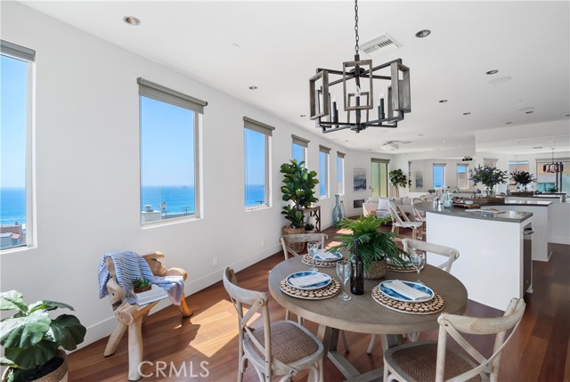 315 Gull Street, Manhattan Beach, California 90266, 4 Bedrooms Bedrooms, ,3 BathroomsBathrooms,Residential,Sold,Gull,SB21098673