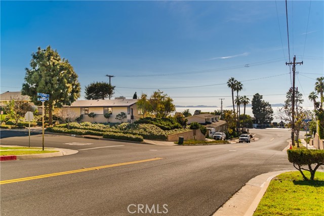 4140 Admirable Drive, Rancho Palos Verdes, California 90275, 3 Bedrooms Bedrooms, ,2 BathroomsBathrooms,Residential,Sold,Admirable,SB18021778