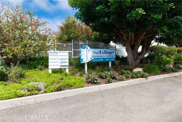 650 The Village, Redondo Beach, California 90277, ,1 BathroomBathrooms,Residential,Sold,The Village,SB20172351