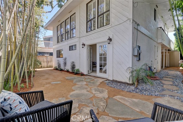 13 Laurel, Manhattan Beach, California 90266, 3 Bedrooms Bedrooms, ,1 BathroomBathrooms,Residential,Sold,Laurel,SB19057635