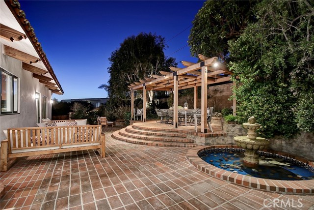 607 Gould Terrace, Hermosa Beach, California 90254, 3 Bedrooms Bedrooms, ,3 BathroomsBathrooms,Residential,Sold,Gould,SB21042448