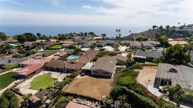 2777 Vista Mesa Drive, Rancho Palos Verdes, California 90275, 3 Bedrooms Bedrooms, ,2 BathroomsBathrooms,Residential,Sold,Vista Mesa,SB18209614