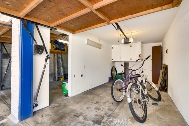 908 8th Street, Hermosa Beach, California 90254, ,Residential Income,Sold,8th,SB18093147