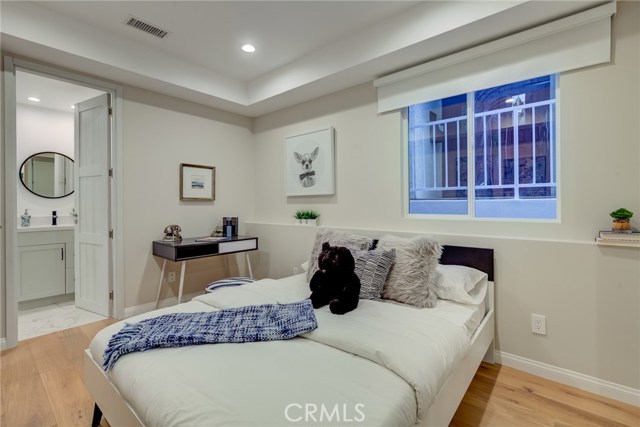 1711 Haynes Lane, Redondo Beach, California 90278, 3 Bedrooms Bedrooms, ,4 BathroomsBathrooms,Residential,Sold,Haynes,PV19232617