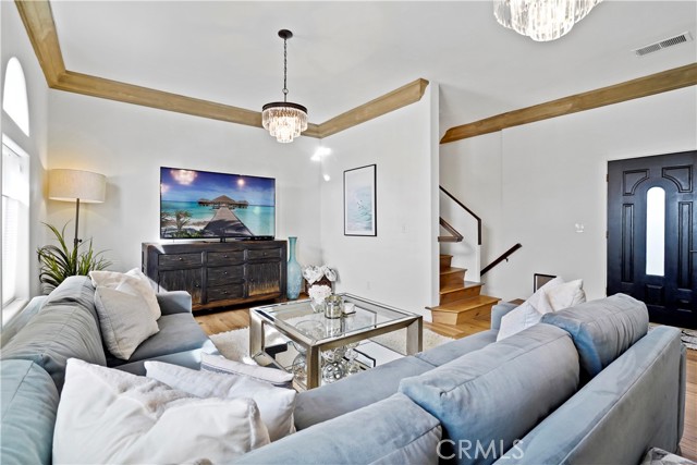 940 Rosecrans Avenue, Manhattan Beach, California 90266, 5 Bedrooms Bedrooms, ,2 BathroomsBathrooms,Residential,Sold,Rosecrans,SB21035135