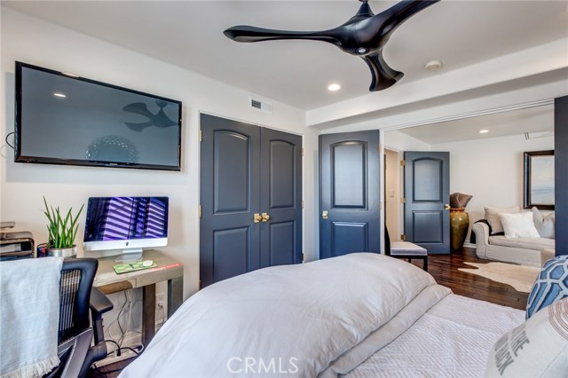 420 36th Street, Manhattan Beach, California 90266, 4 Bedrooms Bedrooms, ,2 BathroomsBathrooms,Residential,Sold,36th,SB20024212