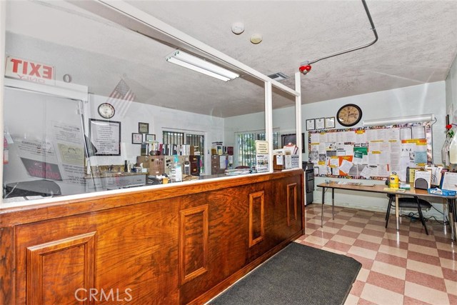 Lynwood, ,Commercial,For Sale,Lynwood,CV20155528