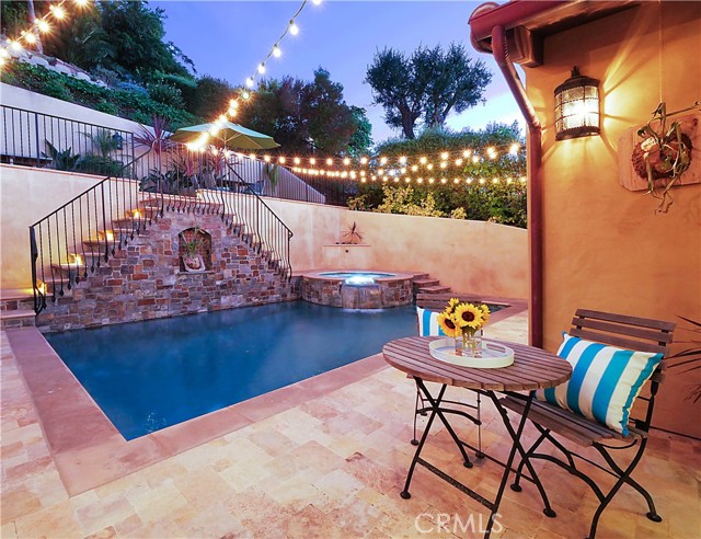 592 Via Almar, Palos Verdes Estates, California 90274, 4 Bedrooms Bedrooms, ,4 BathroomsBathrooms,Residential,Sold,Via Almar,SB21138248