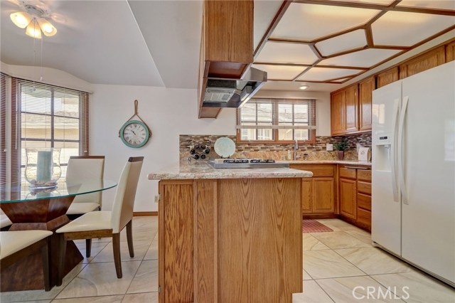 22 Dover Place, Manhattan Beach, California 90266, 2 Bedrooms Bedrooms, ,2 BathroomsBathrooms,Residential,Sold,Dover,SB18247176