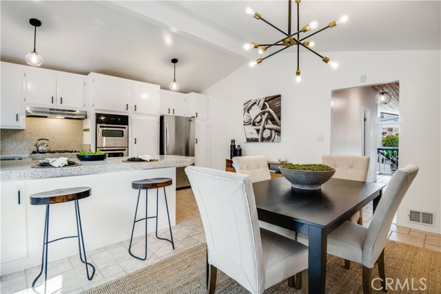 1714 Armour Lane, Redondo Beach, California 90278, 3 Bedrooms Bedrooms, ,2 BathroomsBathrooms,Residential,Sold,Armour,SB19204127